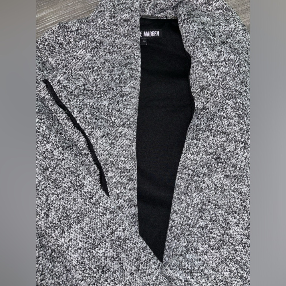 Jacket - Picture 2 of 5